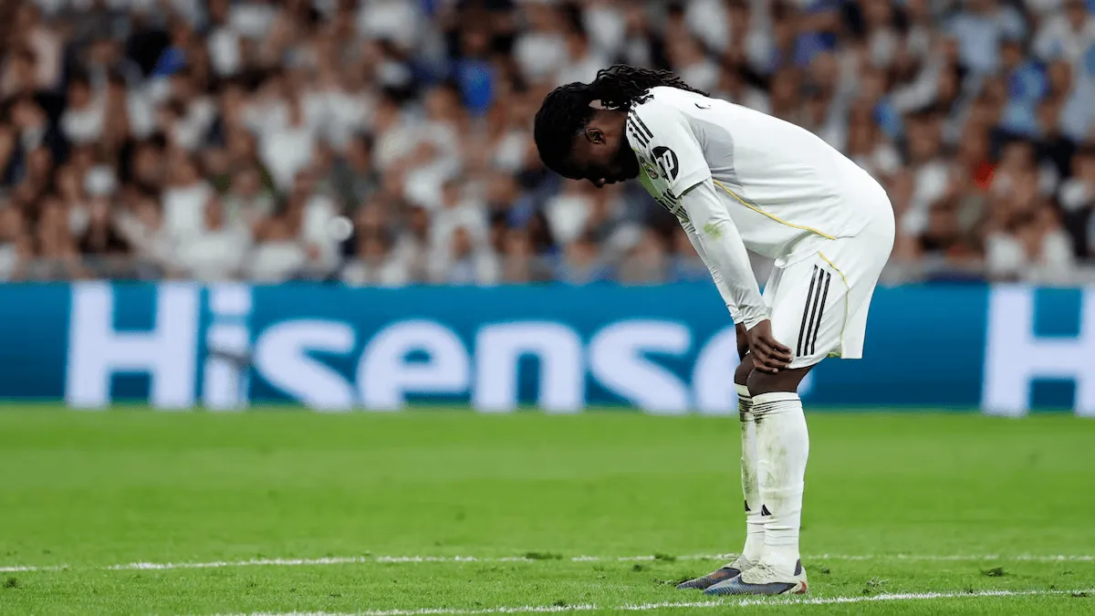 乐鱼体育下载-阿斯：卡马文加本赛季相当平庸，皇马在认真考虑是否出售他